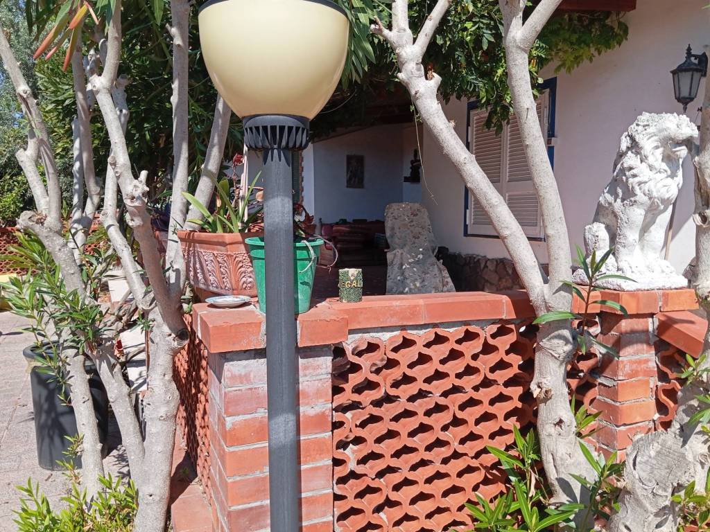 Villa a Pozzuoli in Via Cuma Licola - Foto 4