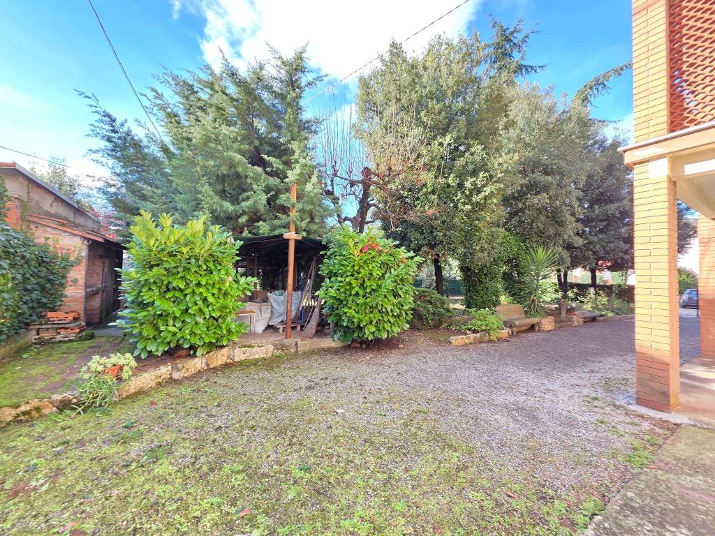 Villa a Perugia in Via Elio Vittorini, 51 - Foto 3