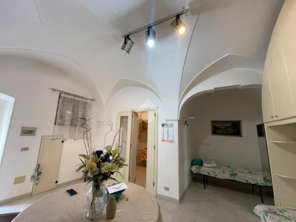 Casa indipendente a Ceglie messapica in Via Noci - Foto 3