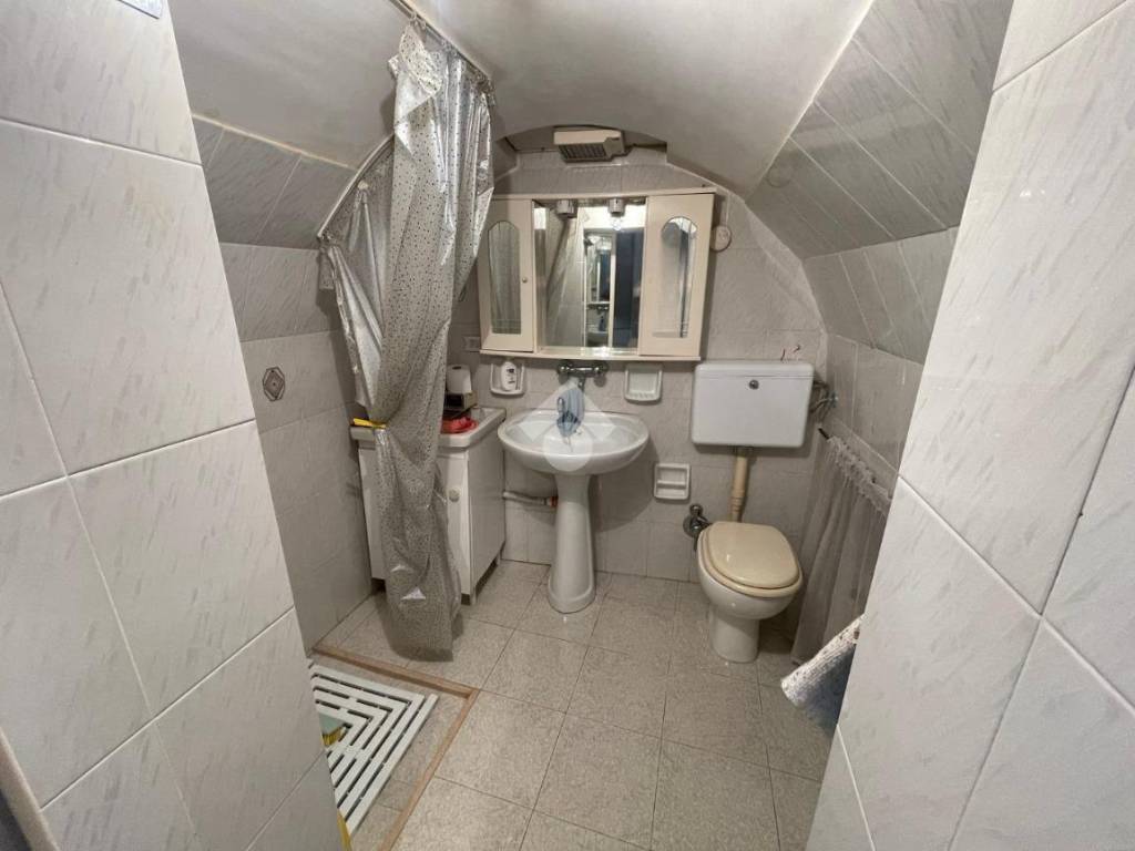 Casa indipendente a Ceglie messapica in Via Noci - Foto 4