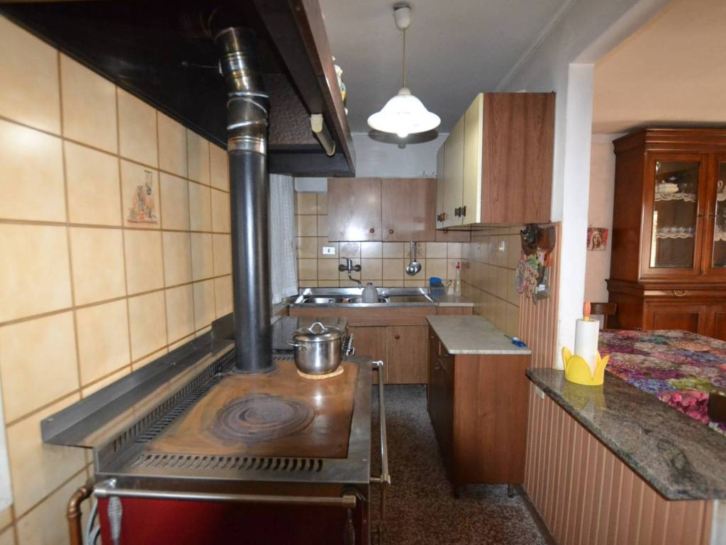 Villa a Fontanafredda in Via Leonardo da Vinci, 8 - Foto 4
