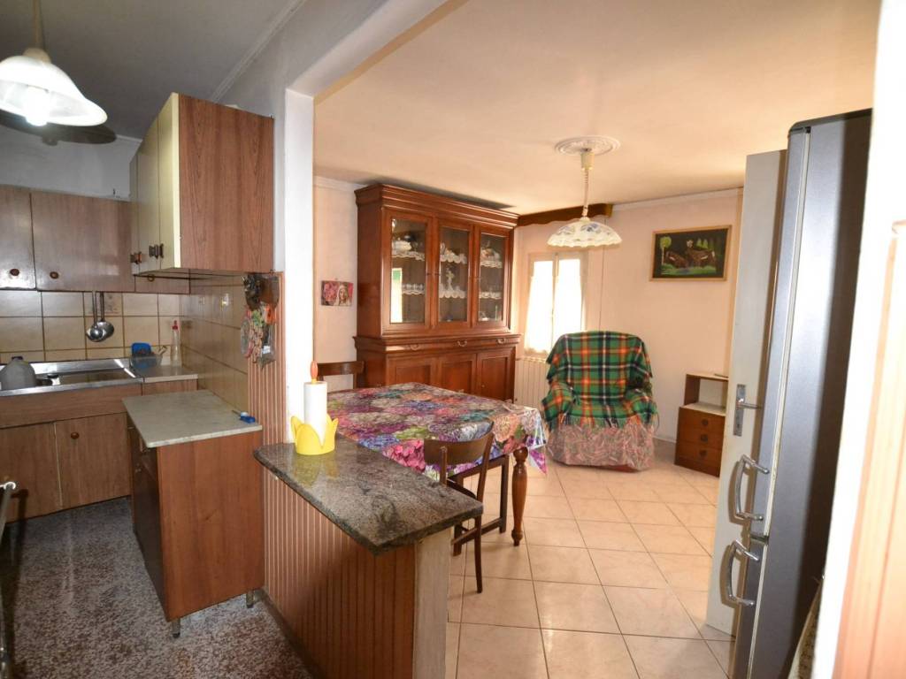 Villa a Fontanafredda in Via Leonardo da Vinci, 8 - Foto 5