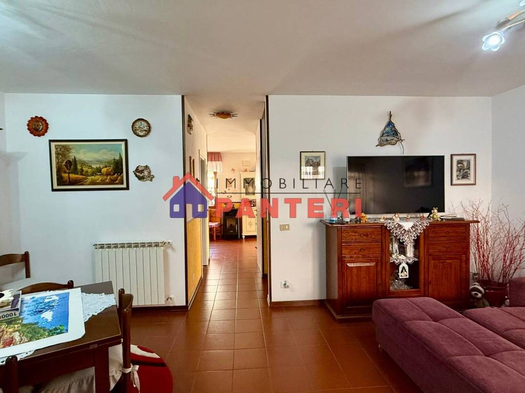 Villetta a schiera a Pescia in Via Cesare Battisti - Foto 2