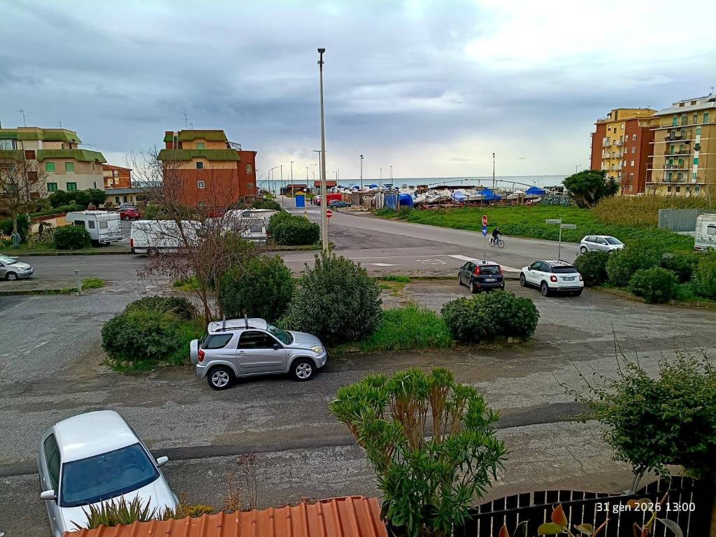 Appartamento a Ladispoli in Via della Fenice - Foto 3