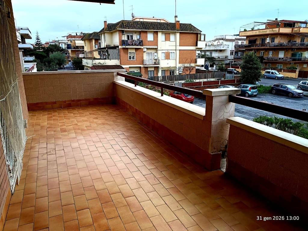 Appartamento a Ladispoli in Via della Fenice - Foto 4