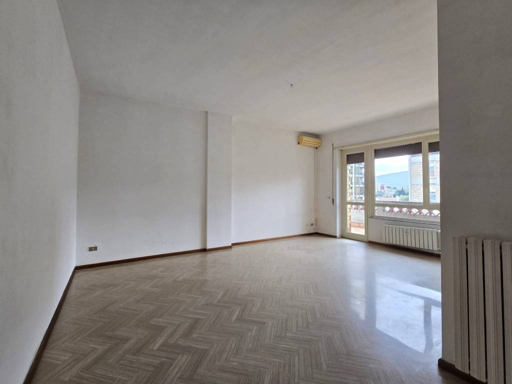 Appartamento a Terni in Viale Filippo Turati - Foto 3