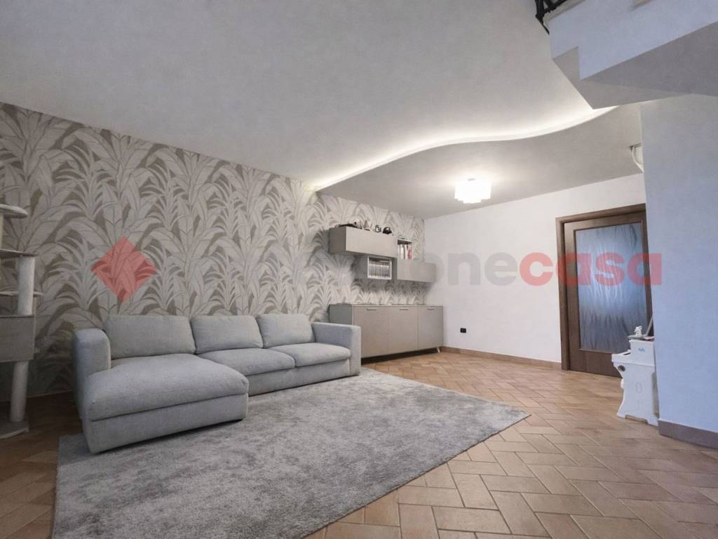 Appartamento a Buttapietra in Via Alessandro Manzoni - Foto 2