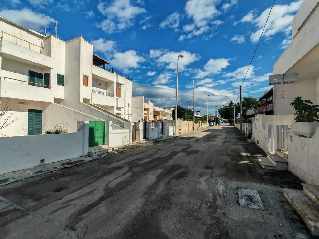 Villa a Salve in via Alemanno, 32 - Foto 2