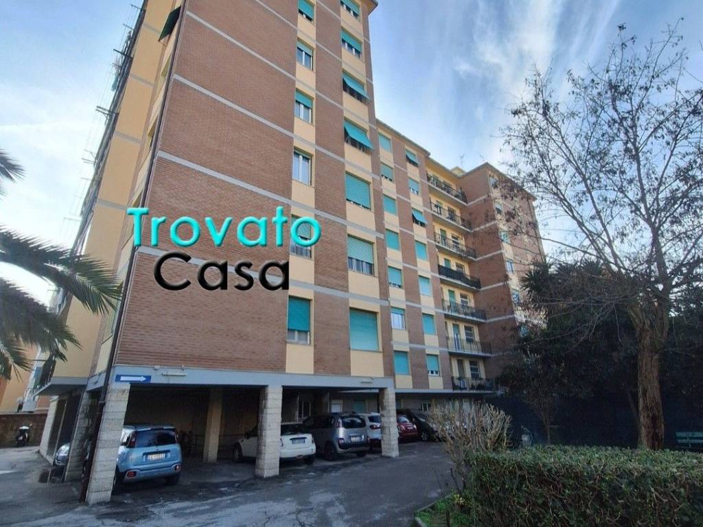 Appartamento a Livorno in Via Antonio Gramsci, 118 - Foto 2