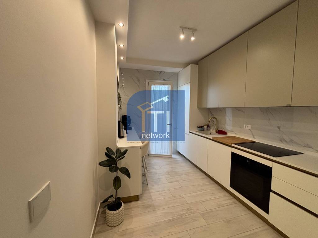 Appartamento a Pomezia in Via Mar Caspio - Foto 4