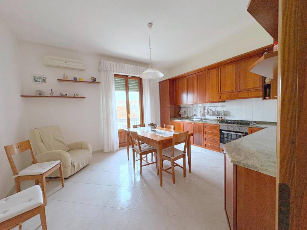 Appartamento a Vinci in Via Guglielmo Marconi - Foto 4