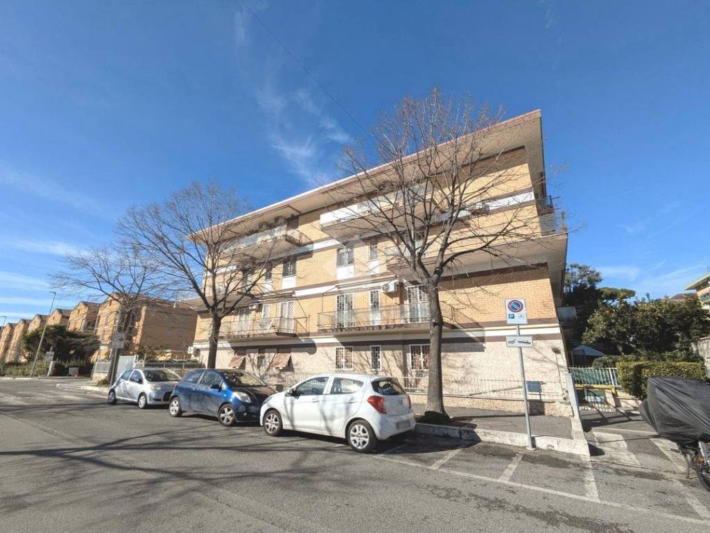 Appartamento a Ciampino in via milano, 5 - Foto 2