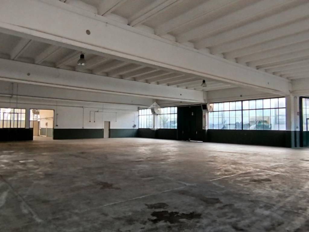 Immobile a Rovellasca in VIA ADAMELLO, 5 - Foto 3