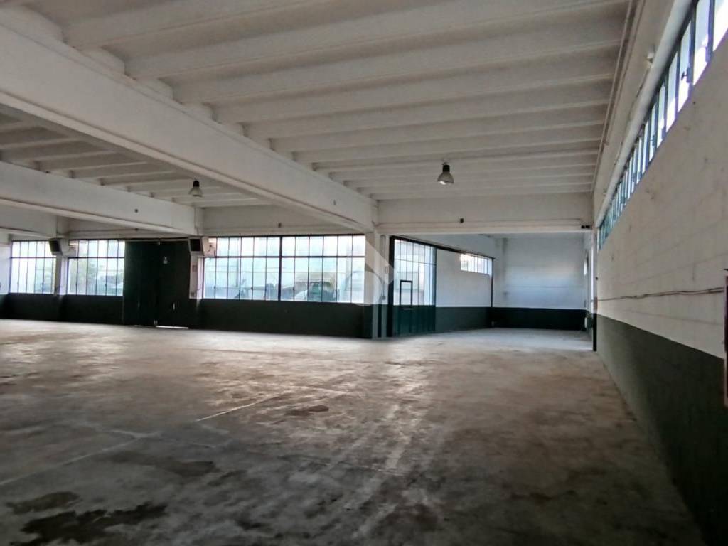 Immobile a Rovellasca in VIA ADAMELLO, 5 - Foto 4