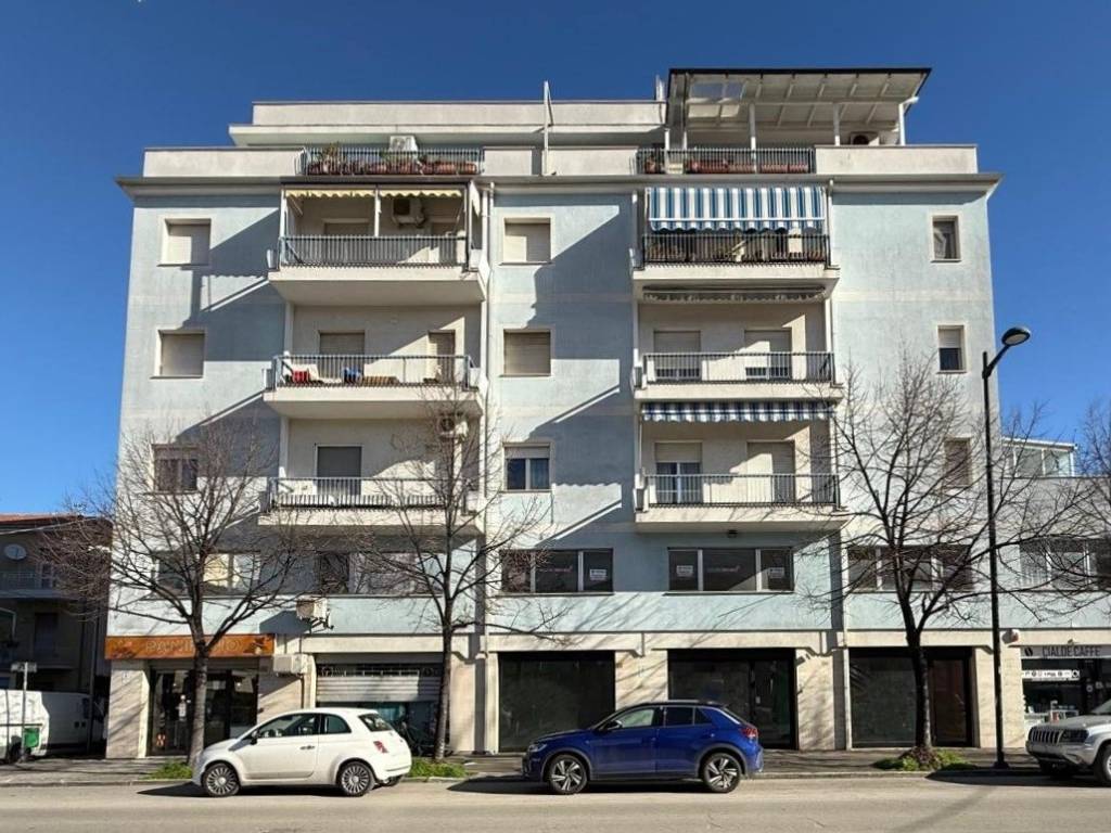 Appartamento a Pescara in Via Acquacorrente, 6 - Foto 2
