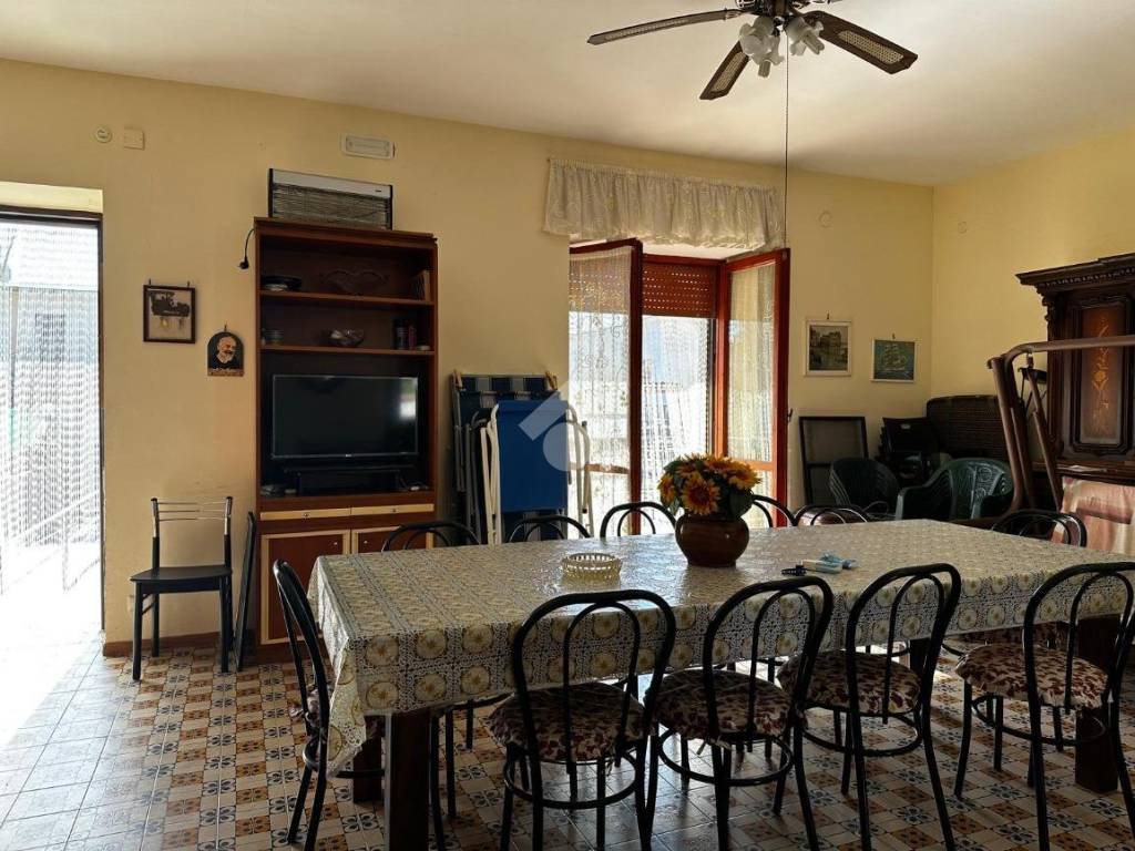 Villa a Castel volturno in Viale bellano - Foto 3