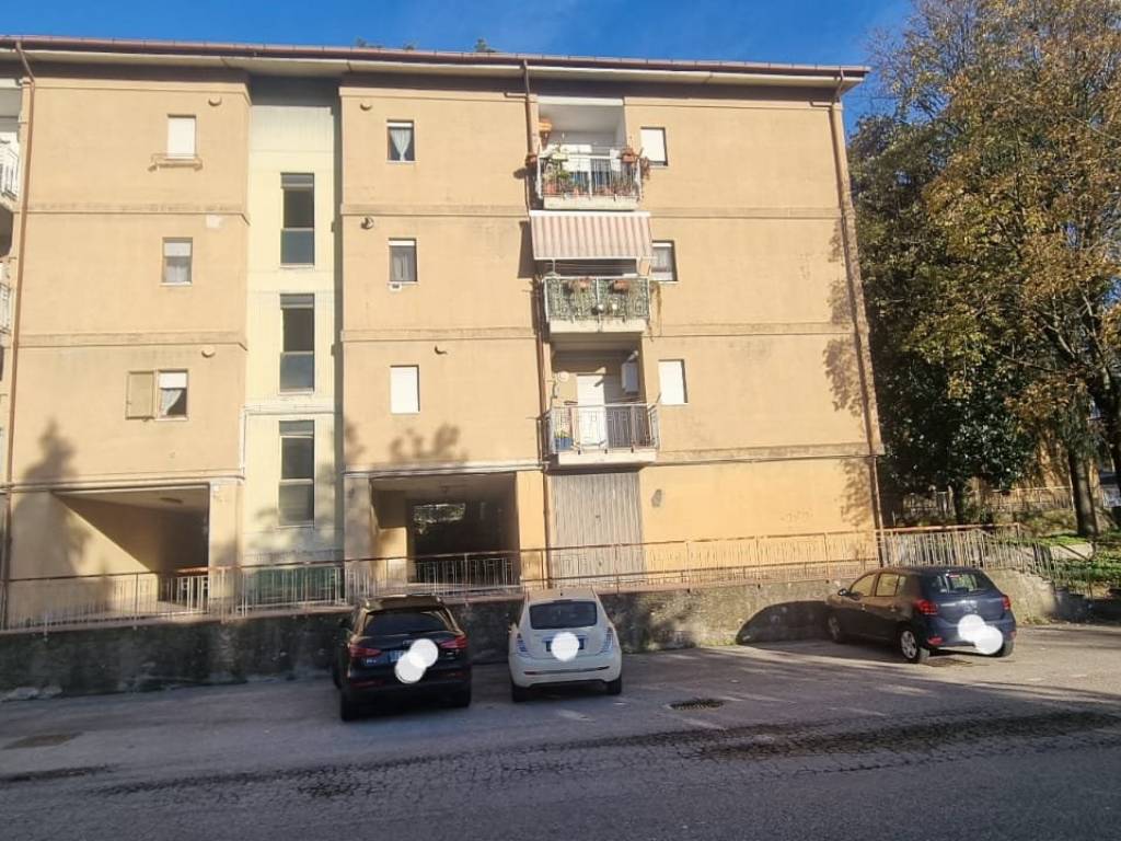 Appartamento a Avellino in Via Oscar d'Agostino - Foto 2