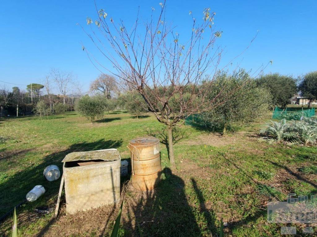 Terreno a Pesaro - Foto 2