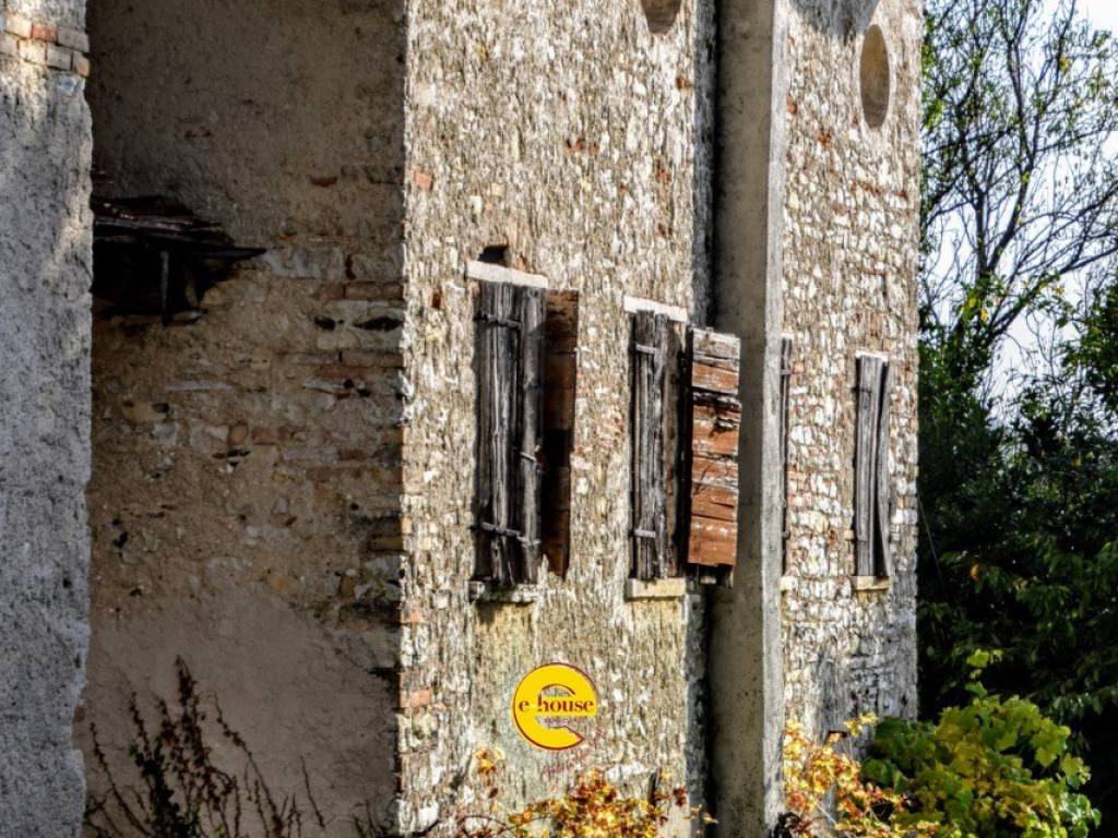 Rustico / casale a Cavaso del tomba in VIA SANT'ANTONIO - Foto 4