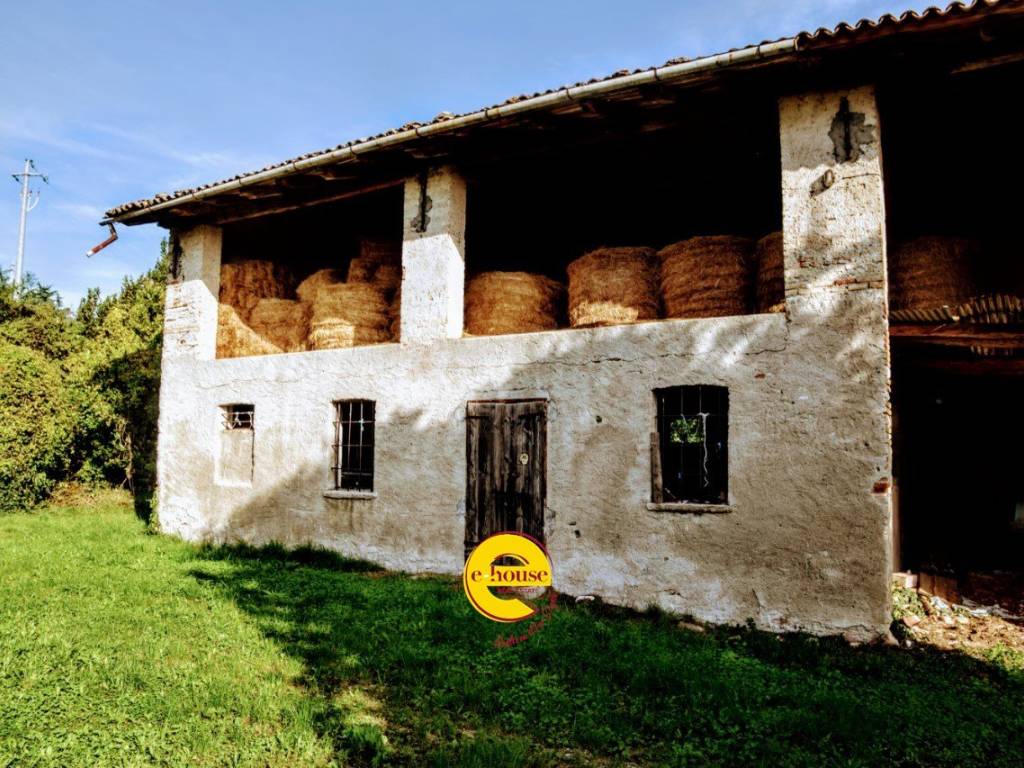 Rustico / casale a Cavaso del tomba in VIA SANT'ANTONIO - Foto 5