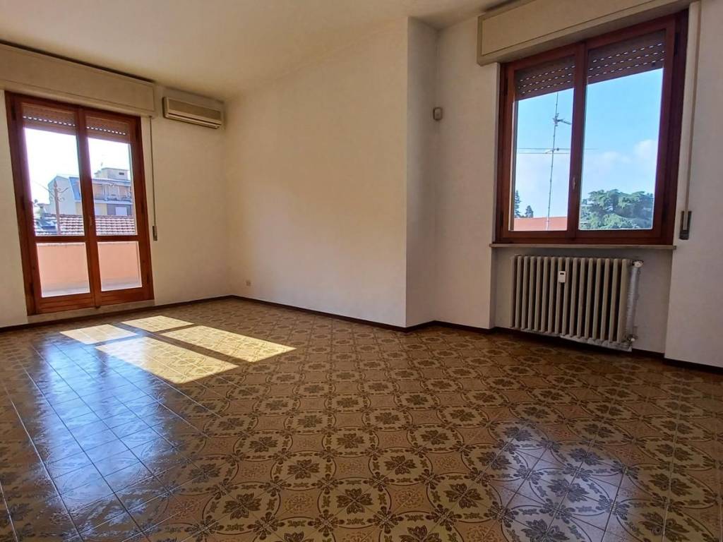 Attico / mansarda a Voghera in Via Teresio Scovenna, 5 - Foto 2