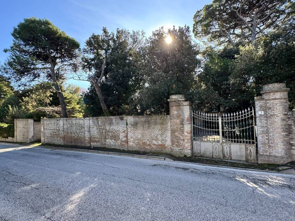 Appartamento a Falconara marittima in Via Delle Ville, 5 - Foto 3