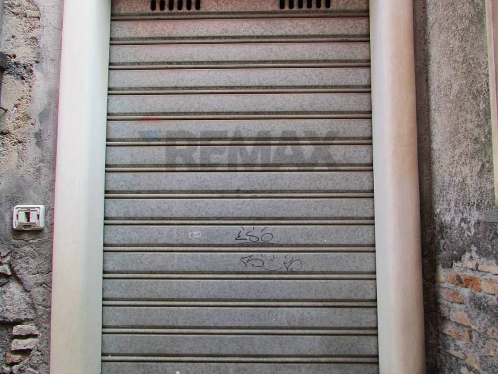 Casa indipendente a Bronte in Via Alessandro Magno, 4 - Foto 3