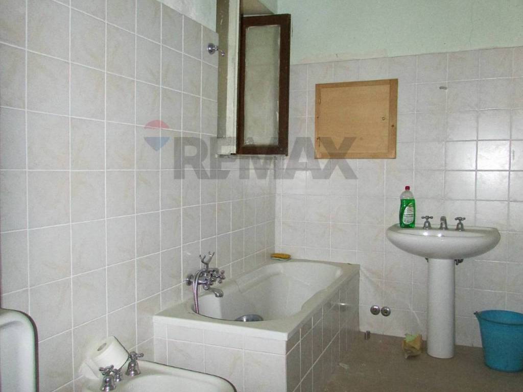 Casa indipendente a Bronte in Via Alessandro Magno, 4 - Foto 4