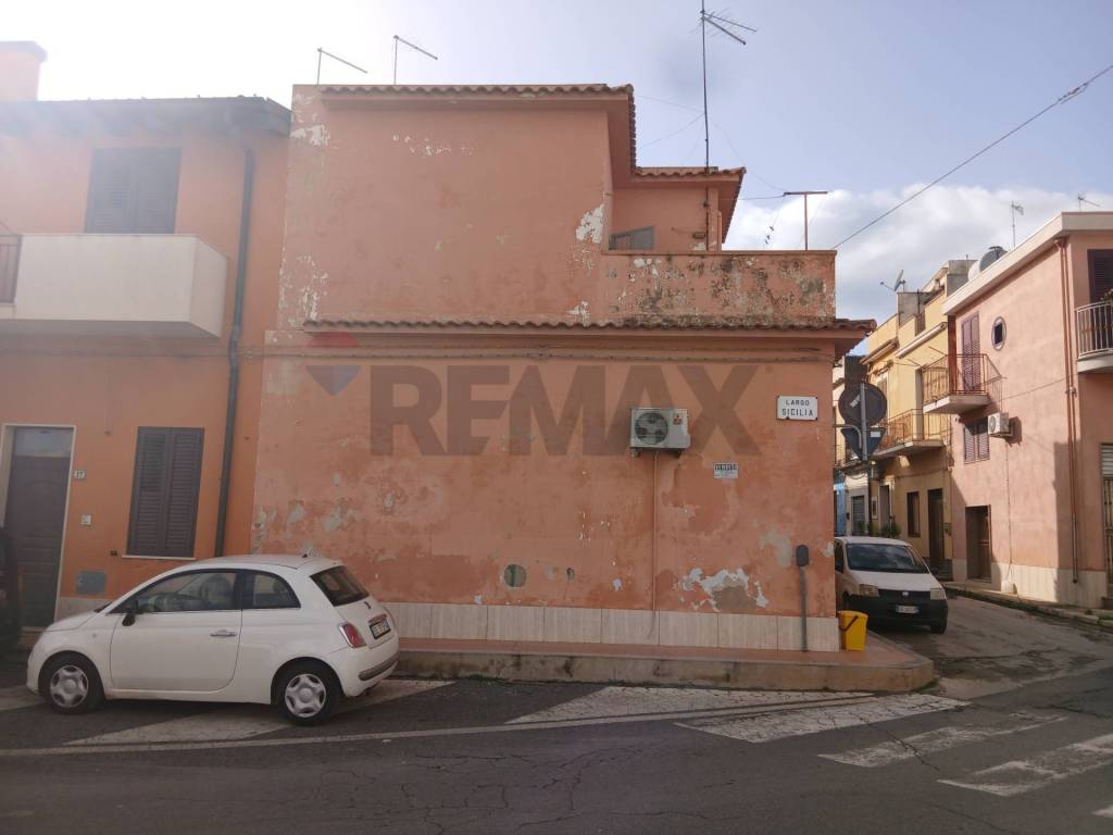 Casa indipendente a Avola in Via Milazzo, 1 - Foto 4