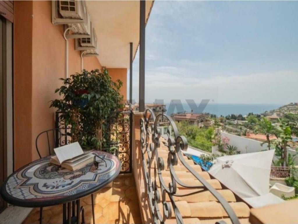 Appartamento a Taormina in traversa A di via Gaetano martino - Foto 4