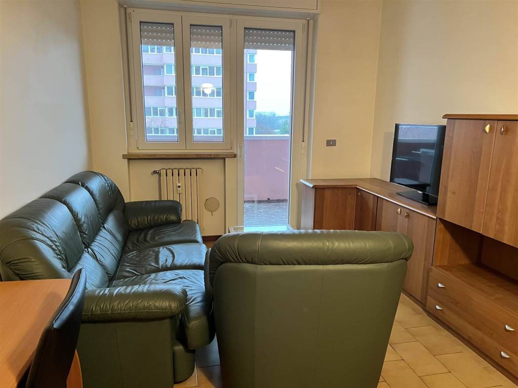 Appartamento a Pieve emanuele in Via dei Pini , 7 - Foto 2