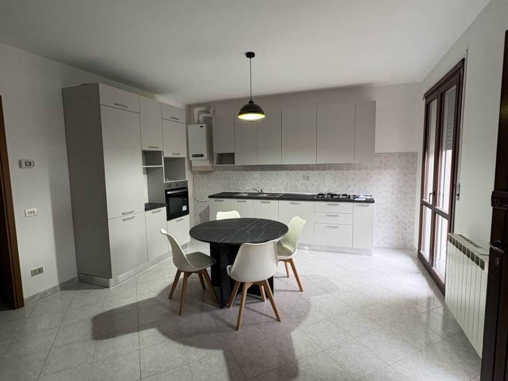 Appartamento a Lendinara - Foto 2