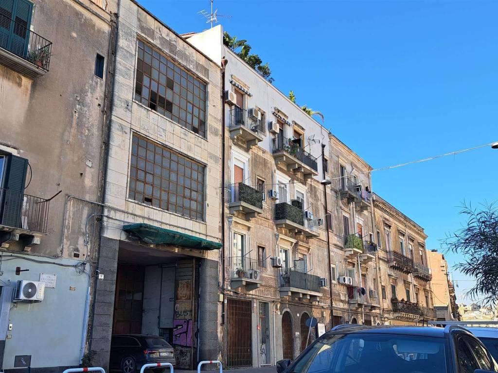 Immobile a Catania in VIA CRISTOFORO COLOMBO, 100 - Foto 3