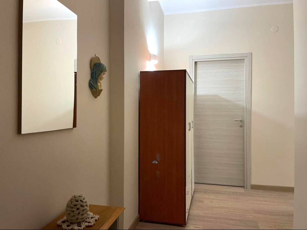 Appartamento a Catanzaro in Via Lungomare Stefano Pugliese - Foto 2