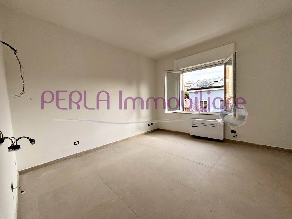 Appartamento a Follonica in Via Bicocchi 99/A - Foto 2