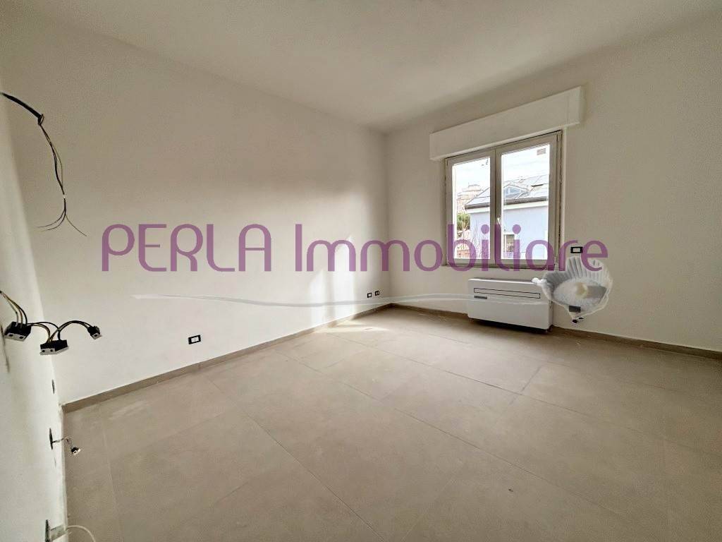 Appartamento a Follonica in Via Bicocchi 99/A - Foto 3