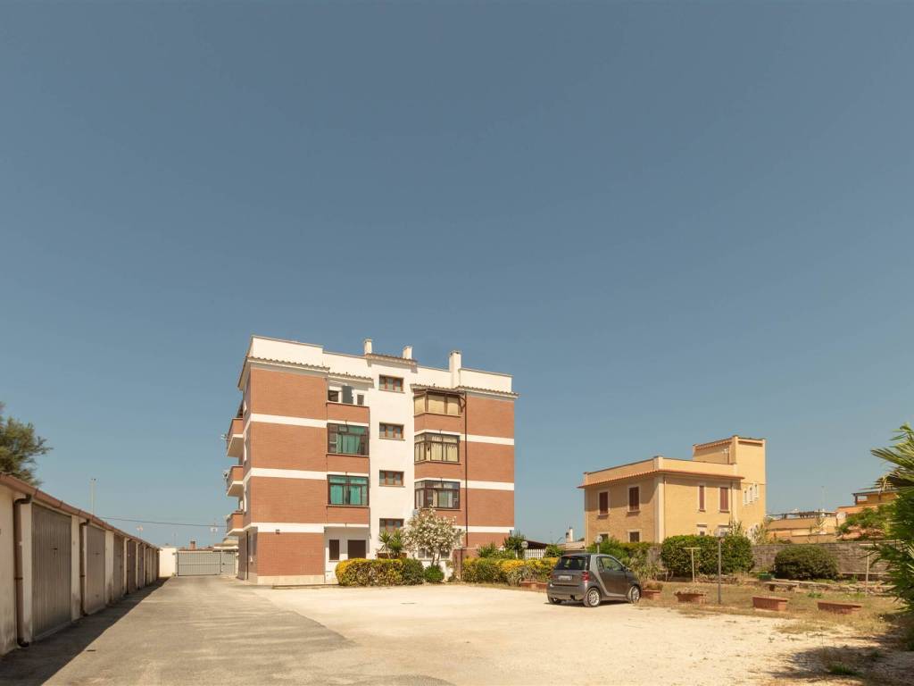 Appartamento a Fiumicino in via della Pesca, 88 - Foto 2