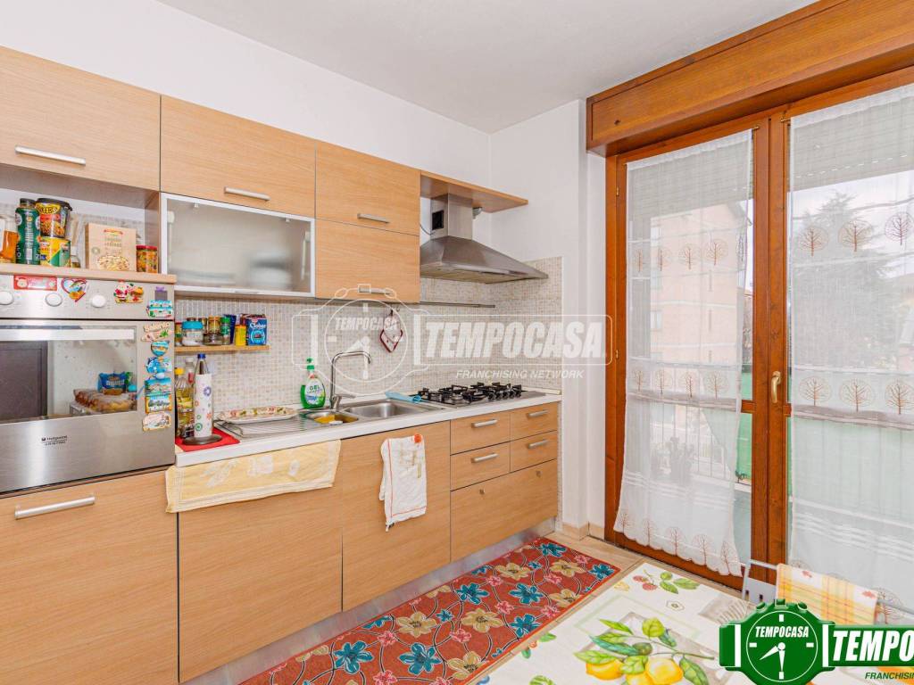 Appartamento a Voghera in Via Antonio Segni - Foto 2