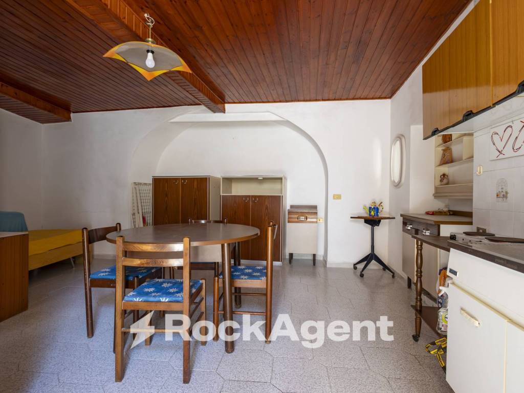 Appartamento a Catanzaro in Vicolo II Agricoltori - Foto 5