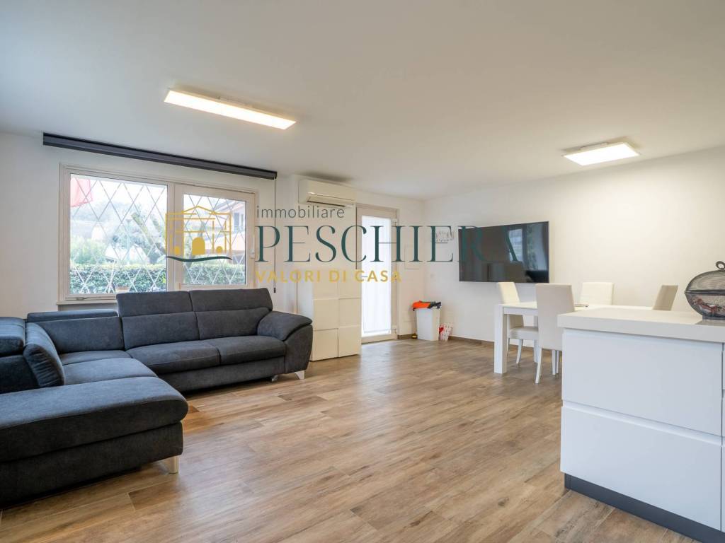 Appartamento a Peschiera del garda in Via Parini, 22 - Foto 2