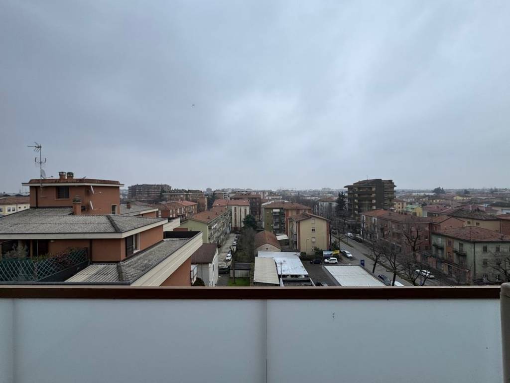 Attico / mansarda a Piacenza in Via Pietro Cella - Foto 4