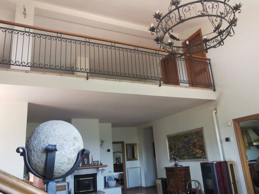 Villa a Montopoli di sabina in Via Caprareccia - Foto 4