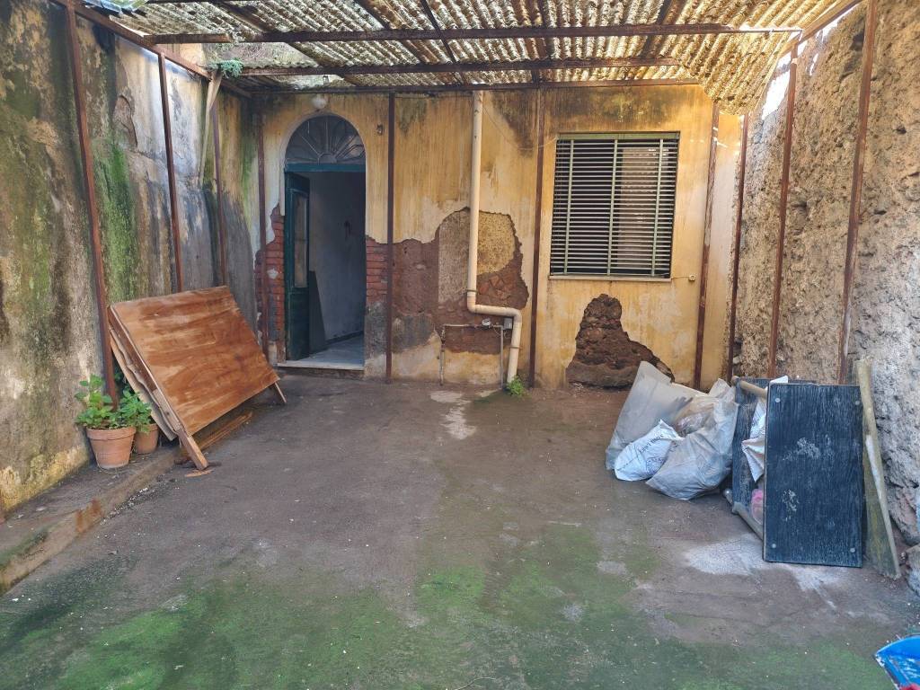 Rustico / casale a Aci catena in Via Carcara - Foto 2