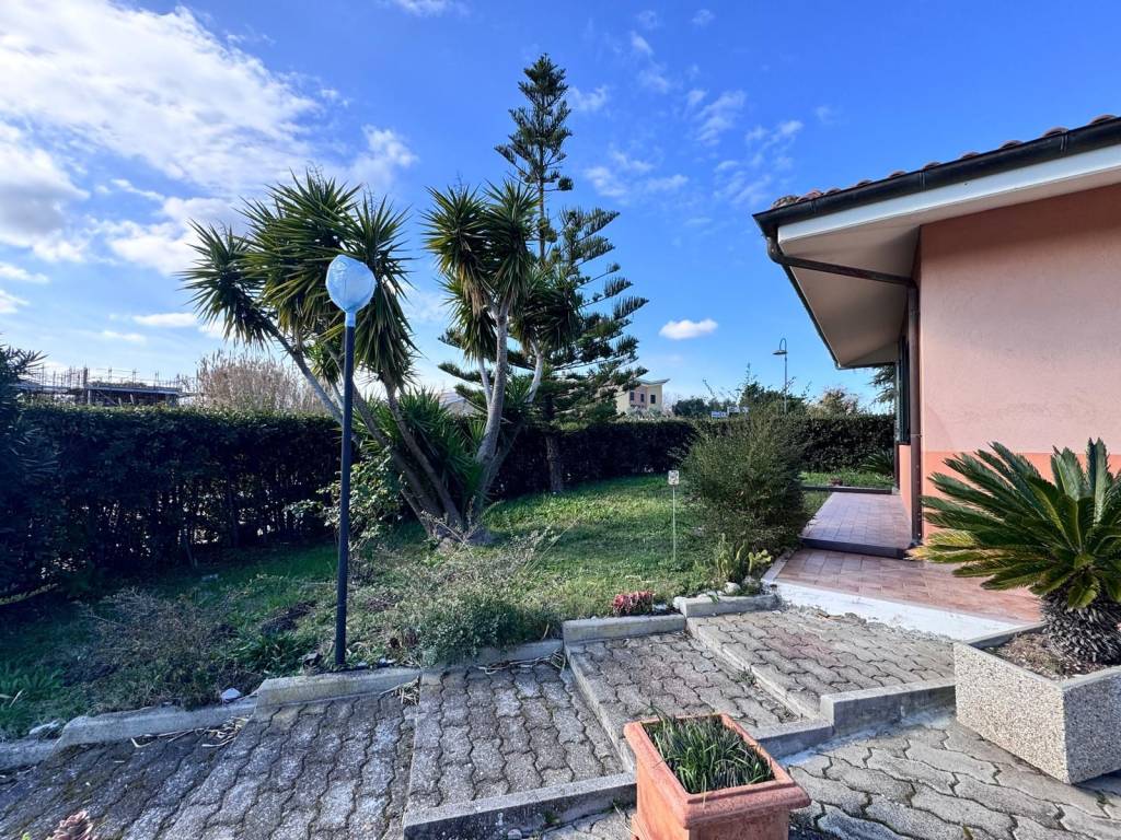 Villa a Termoli in Via Francesco Petrarca - Foto 3