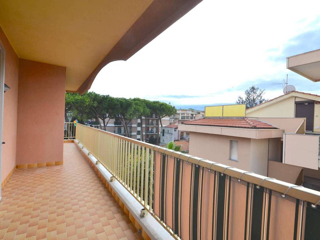 Appartamento a Bordighera in via Aurelia - Foto 3