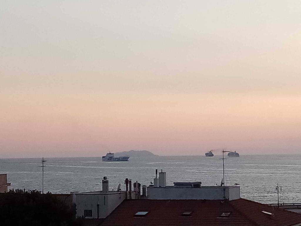 Attico / mansarda a Livorno in Via Carlo Meyer, 22 - Foto 2
