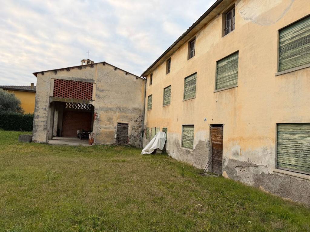Rustico / casale a Bassano del grappa in Strada Melagrani - Foto 3
