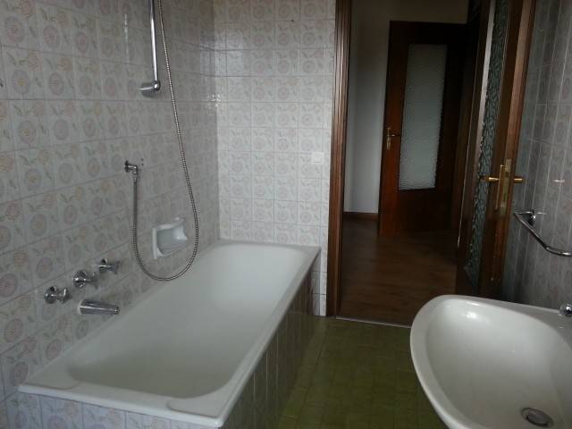 Appartamento a Verona in Via Tamburino Sardo, 11 - Foto 4