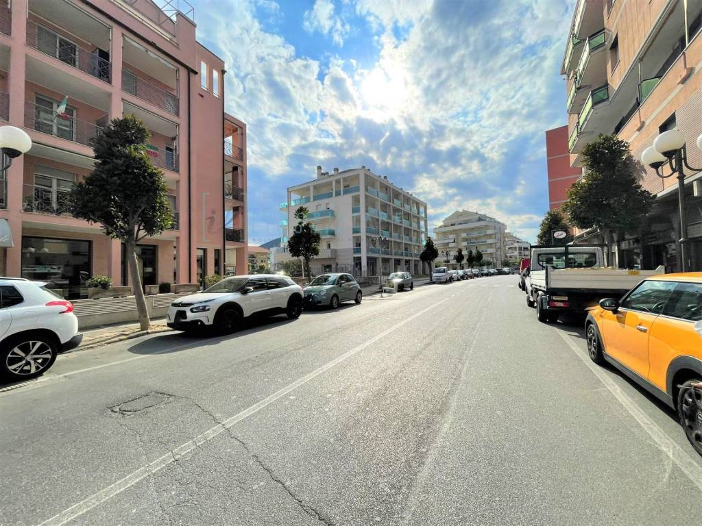 Box / garage a Albenga in Via Dalmazia - Foto 4