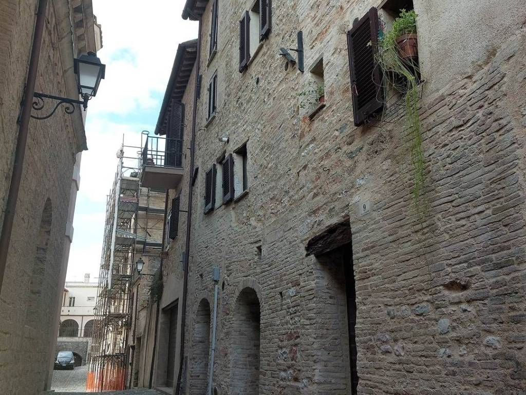 Appartamento a Nocera umbra in Via San Martino, 5 - Foto 5